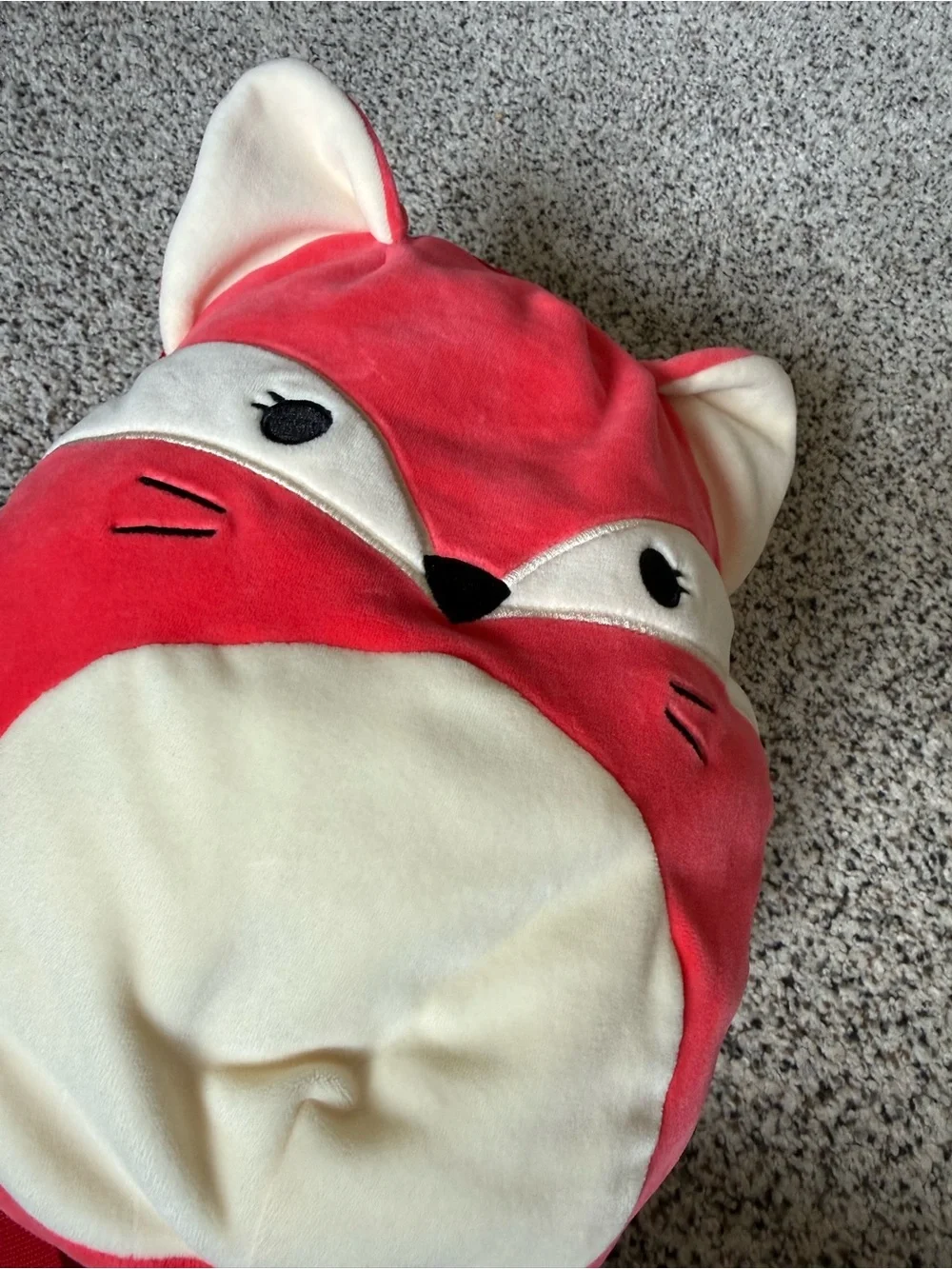 🎒EUC Squishmallows Fifi the Fox Backpack